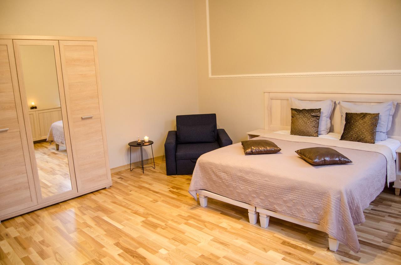 City Inn Riga Apartment, Barons Promenade With Parking Buitenkant foto