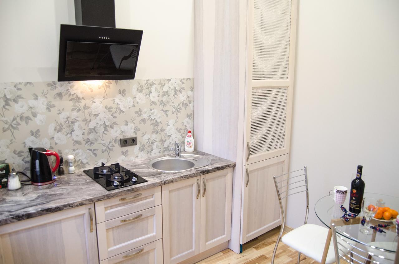City Inn Riga Apartment, Barons Promenade With Parking Buitenkant foto