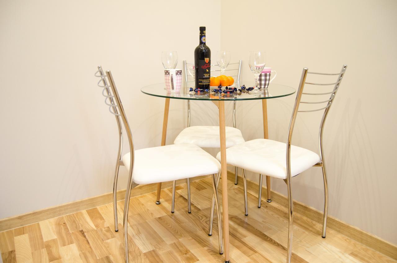 City Inn Riga Apartment, Barons Promenade With Parking Buitenkant foto
